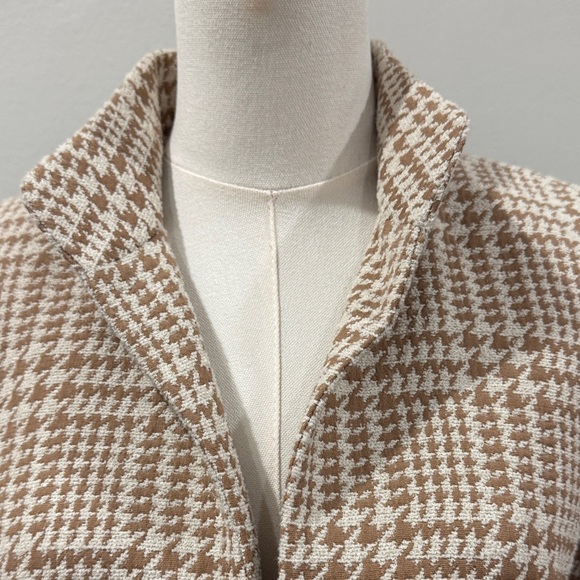 Ellen Tracy Wool-Blend Houndstooth Jacket | Size 8 | Classic Neutral - Picture 4 of 10